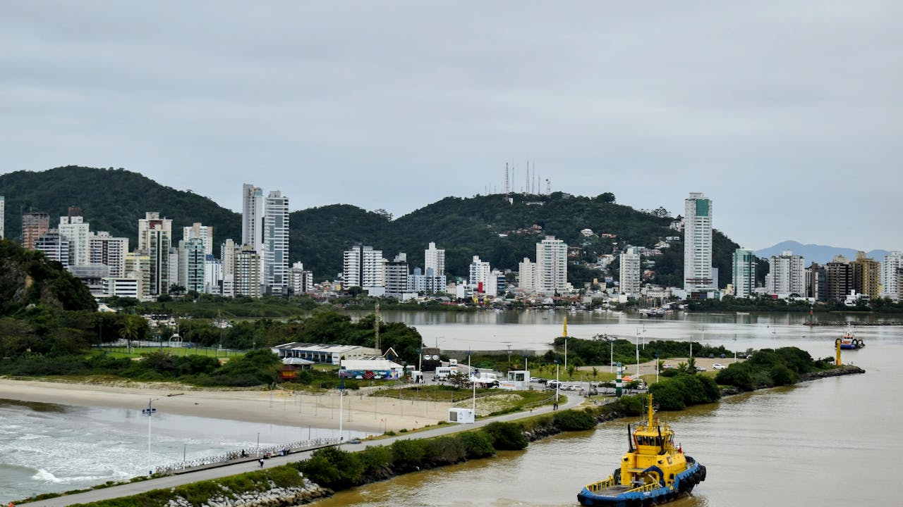 Balneário Camboriú 2026: os Últimos Terrenos da Cidade Mais Densa de SC