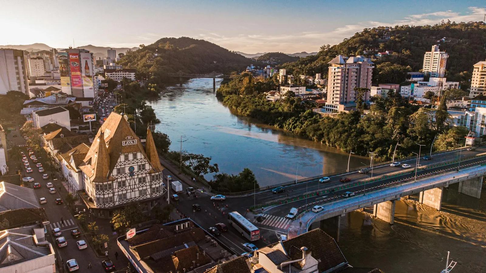 10 Melhores Bairros Nobres de Blumenau em 2026